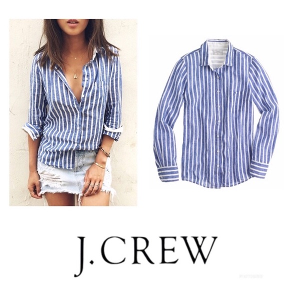 AMAZING SOFT Jcrew Navy White Striped Button Top - Picture 3 of 3